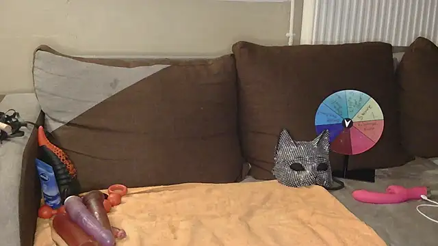 liloucamchaudee online show from January 2026 07:59:02 PM