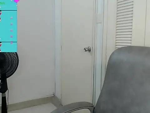 nicoll crazzy online show from December 2025 02:57:02 PM