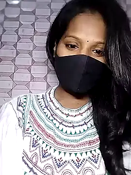 Shivani Tivari online show from February 2025 06:02:01 PM