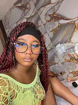 RachellEbony online show from April 2026 06:10:01 PM