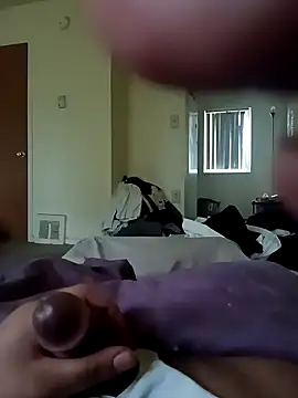 Snapshot of dvaughn3117 chatting on January 2025 04:34:02 PM dvaughn3117 online show from January 2025 04:34:02 PM