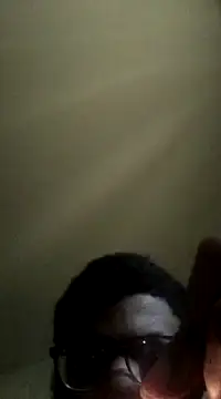 Snapshot of dvaughn3117 chatting on February 2025 07:22:02 PM dvaughn3117 online show from February 2025 07:22:02 PM