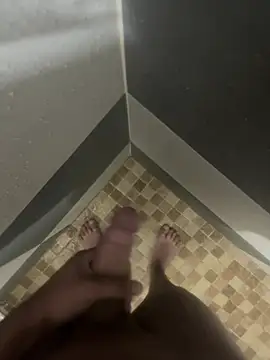 Snapshot of mylovetr1 chatting on February 2025 05:10:01 AM mylovetr1 online show from February 2025 05:10:01 AM