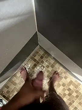 Snapshot of mylovetr1 chatting on September 2025 11:54:01 PM mylovetr1 online show from September 2025 11:54:01 PM