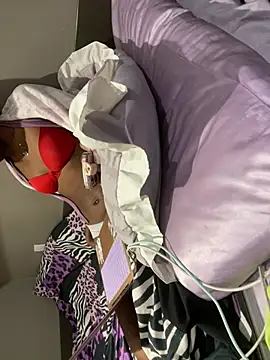 iveedie017 online show from March 2026 05:44:01 AM