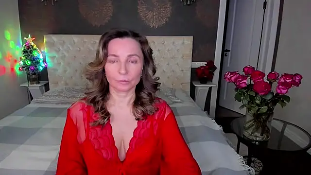 Snapshot of AllisonWilliams chatting on January 2025 06:35:01 PM AllisonWilliams online show from January 2025 06:35:01 PM