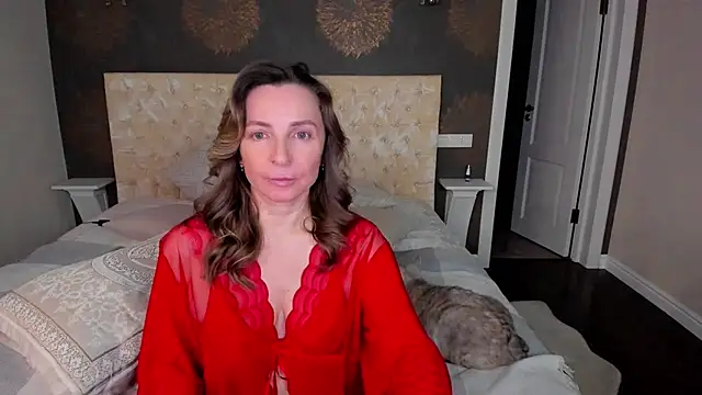 Snapshot of AllisonWilliams chatting on January 2025 07:58:02 PM AllisonWilliams online show from January 2025 07:58:02 PM