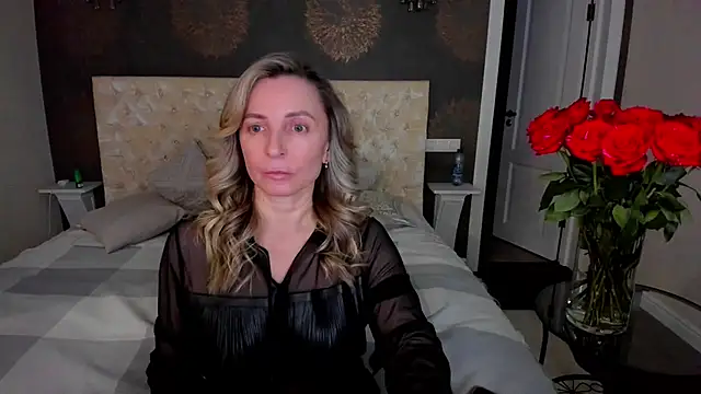 Snapshot of AllisonWilliams chatting on February 2025 05:53:02 PM AllisonWilliams online show from February 2025 05:53:02 PM