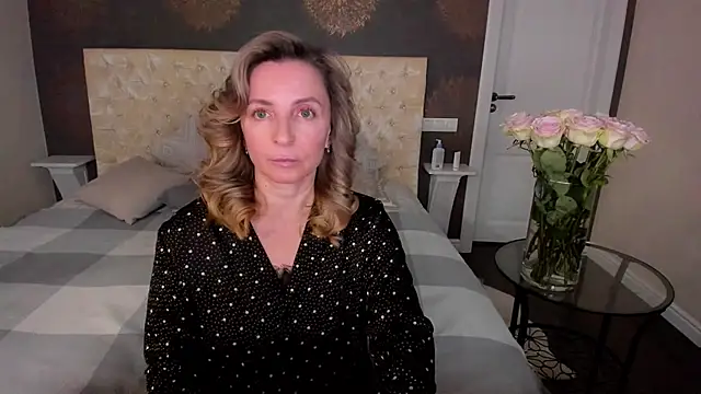 Snapshot of AllisonWilliams chatting on October 2025 06:05:01 PM AllisonWilliams online show from October 2025 06:05:01 PM