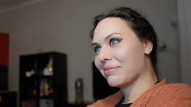 MollyCheiz online show from December 2024 05:39:02 AM