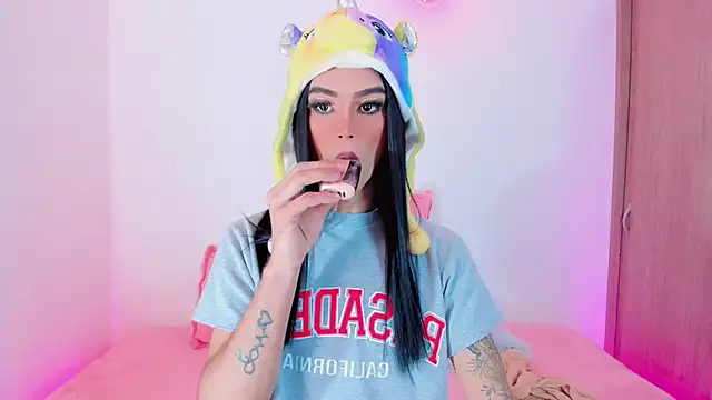 Snapshot of Ashley_Reminton chatting on March 2025 10:56:02 AM Ashley Reminton online show from March 2025 10:56:02 AM