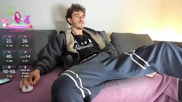 Perry Knight online show from November 2025 06:12:01 AM