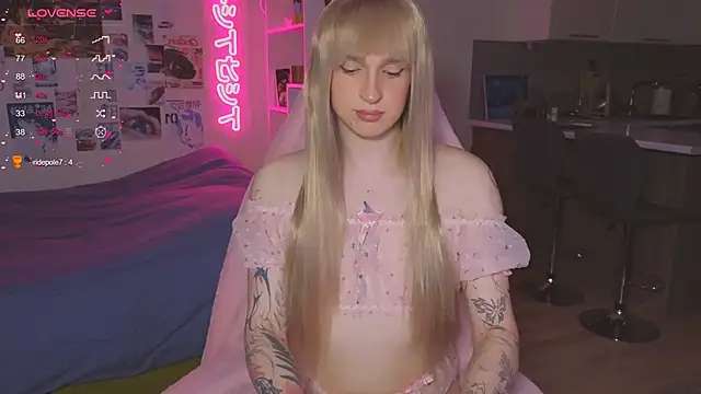 p1nkvenom online show from November 2025 11:32:02 AM