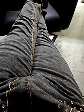 faaseel online show from December 2025 10:00:02 AM