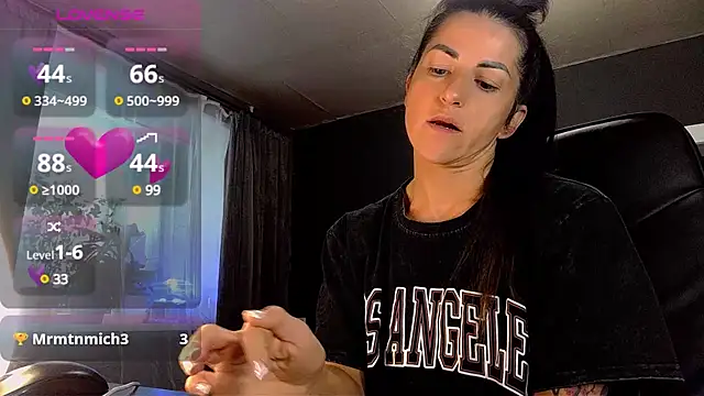 Aria Dl online show from March 2025 12:04:01 PM