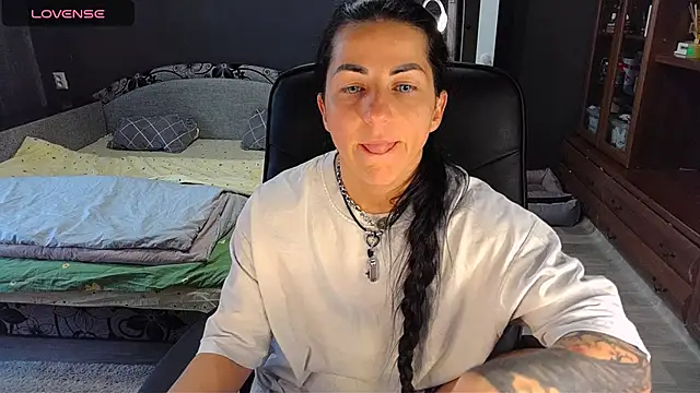 Aria Dl online show from April 2026 01:06:02 PM