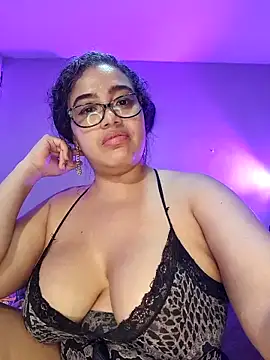 Snapshot of Katrina_The_Kitty chatting on February 2025 05:46:02 PM Katrina The Kitty online show from February 2025 05:46:02 PM