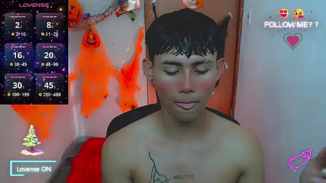 Snapshot of tanjiro_cute chatting on November 2025 07:20:01 AM tanjiro cute online show from November 2025 07:20:01 AM