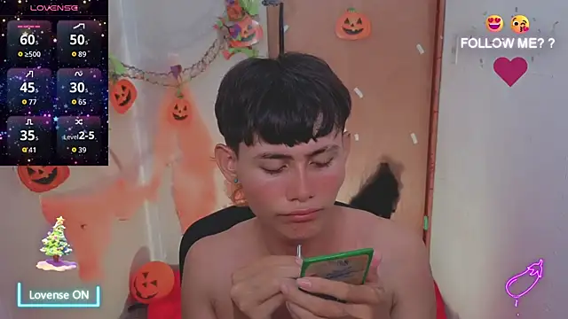 Snapshot of tanjiro_cute chatting on November 2025 05:29:01 AM tanjiro cute online show from November 2025 05:29:01 AM