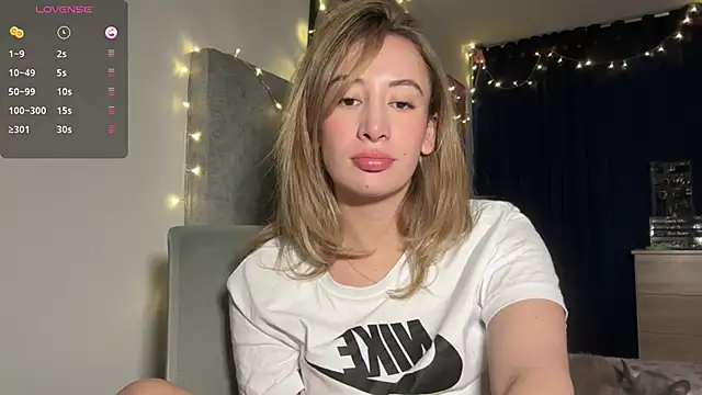 Snapshot of Gabby_cruz_ chatting on January 2025 05:30:01 AM Gabby cruz online show from January 2025 05:30:01 AM