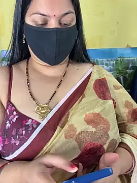 Snapshot of vinky05 chatting on November 2025 08:31:02 AM vinky05 online show from November 2025 08:31:02 AM