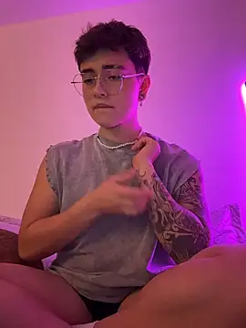 Chriss gomez2 online show from November 2025 02:33:02 AM