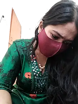 Magical Girl- online show from March 2026 04:05:01 AM