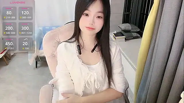 Lena-yyds online show from October 2025 05:04:02 PM