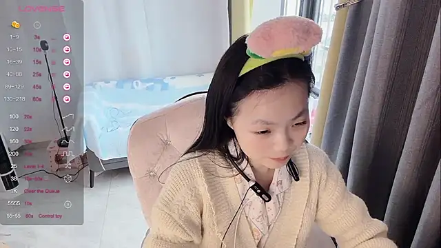 Lena-yyds online show from December 2025 12:41:02 AM