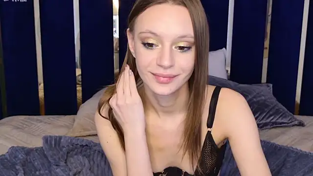RebeccaMartons online show from January 2025 12:05:01 AM