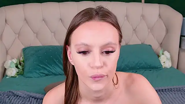 RebeccaMartons online show from July 2026 11:23:02 PM