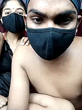 Snapshot of Amzing-Couple chatting on January 2025 12:50:01 PM Amzing-Couple online show from January 2025 12:50:01 PM