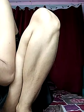 Snapshot of Amzing-Couple chatting on January 2025 09:28:01 AM Amzing-Couple online show from January 2025 09:28:01 AM