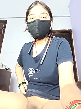 Snapshot of Amzing-Couple chatting on September 2025 03:37:02 PM Amzing-Couple online show from September 2025 03:37:02 PM