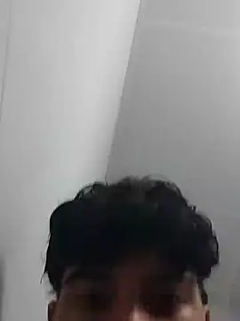 joven1888 online show from December 2024 08:28:01 PM