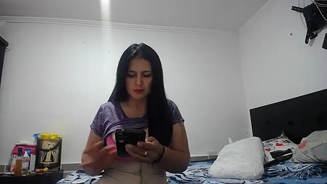 princehermosa44 online show from February 2026 08:05:02 PM