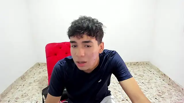 Snapshot of Harry_LatinBoy chatting on February 2025 07:49:01 PM Harry LatinBoy online show from February 2025 07:49:01 PM