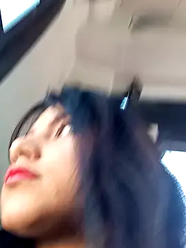 Naomy veracruz  online show from November 2025 01:02:01 PM