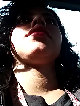 Naomy veracruz  online show from November 2025 12:48:01 PM