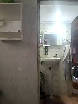 surabhi09 online show from March 2026 05:44:01 AM