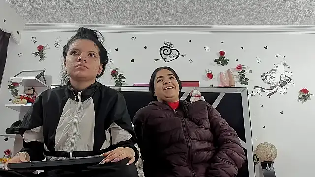 abby eemily online show from November 2025 12:16:01 PM