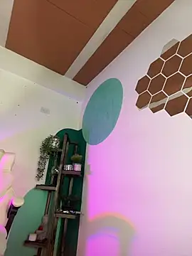 LollaByer online show from January 2026 09:09:01 PM