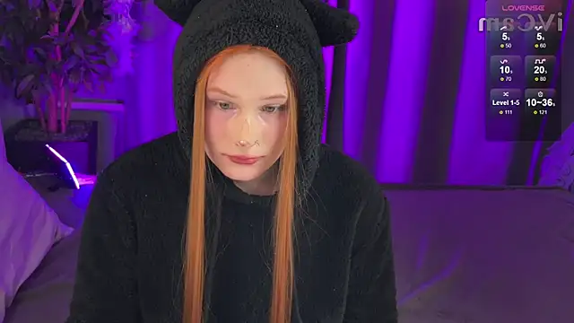 Kleo Godde online show from February 2025 09:54:01 PM