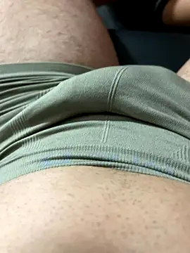 TuPapasitoo69 online show from November 2025 06:14:01 PM