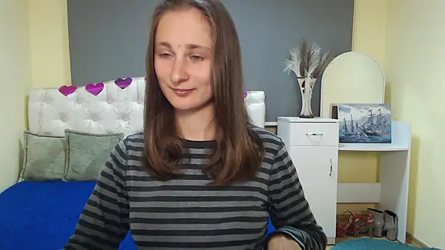 MichelLeee online show from October 2025 11:16:01 AM