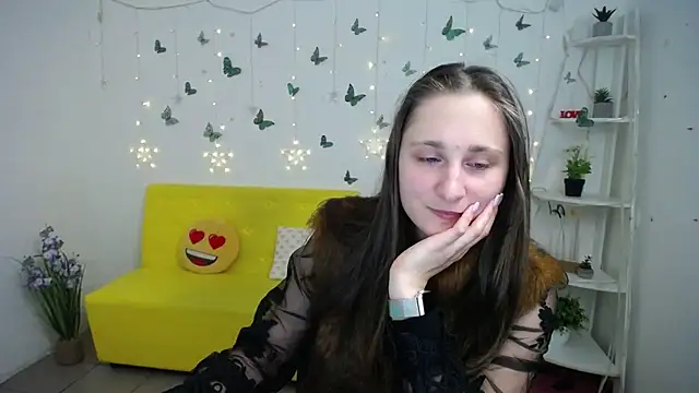 MichelLeee online show from February 2026 12:46:01 PM