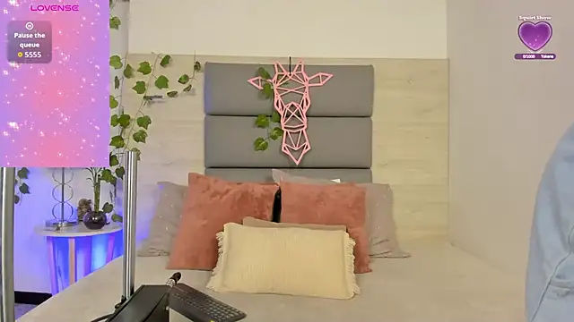 AshleyHill2 online show from November 2025 03:42:02 AM