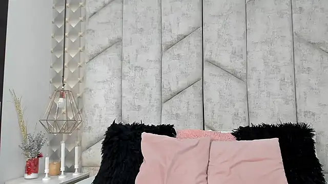 AshleyHill2 online show from December 2025 03:36:01 AM