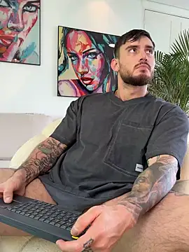 DimitriSullivan  online show from October 2025 07:04:02 PM