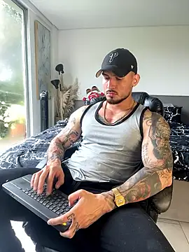 DimitriSullivan  online show from January 2026 01:48:01 PM